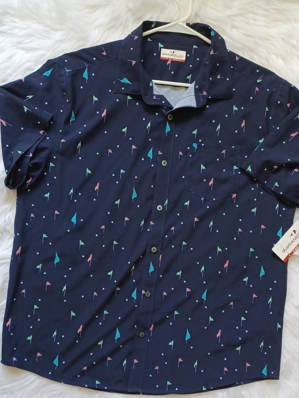 Grand Slam Golf Flag Print Short Sleeve Woven Button-Down. Mens XL. Navy.